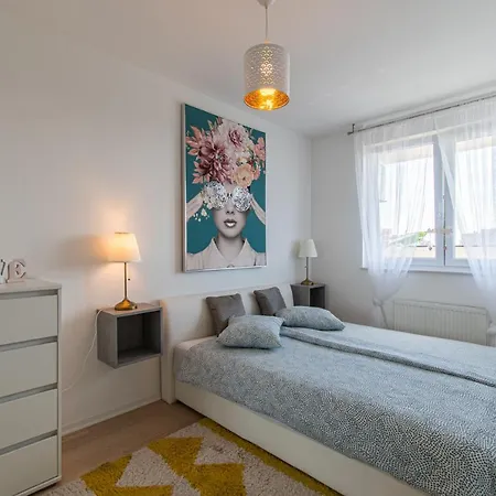 Apartments Repinc 32: Modern Zagreb Stay with EV Charging Exterior photo